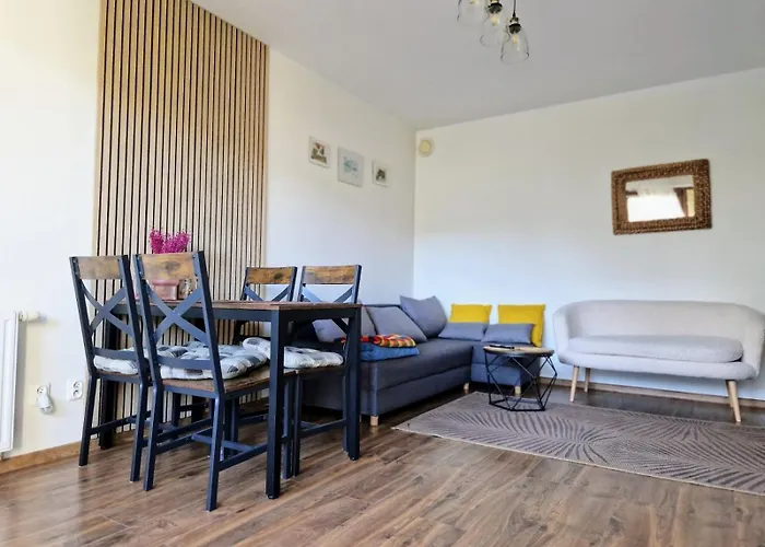 Apartman Komfortowy Dwupokojowy Z Tarasem I Garaz Ustka